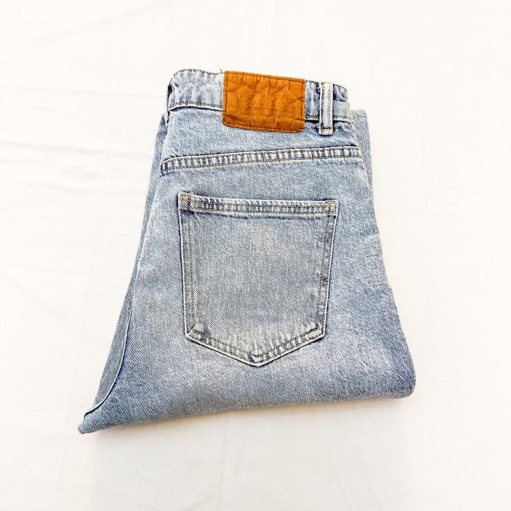 Zara Acid Wash Straight Leg Denim Jeans Zip Fly Size 6